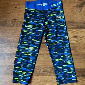 Nike Pro 3/4 leggings